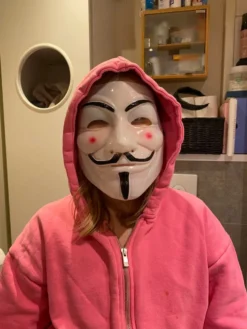 Anonymous Naamari