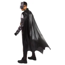 Batman The Movie Naamiaisasu