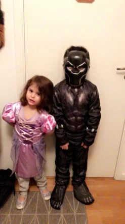 Black Panther Lasten Naamiaisasu