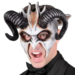 Demoninaamio sarvilla