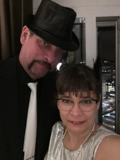 Gangsterihattu Nahkajäjitelmä