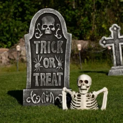 Hautakivi Trick or Treat