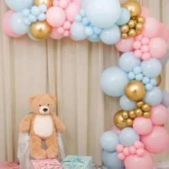 Ilmapallokaari Gender Reveal