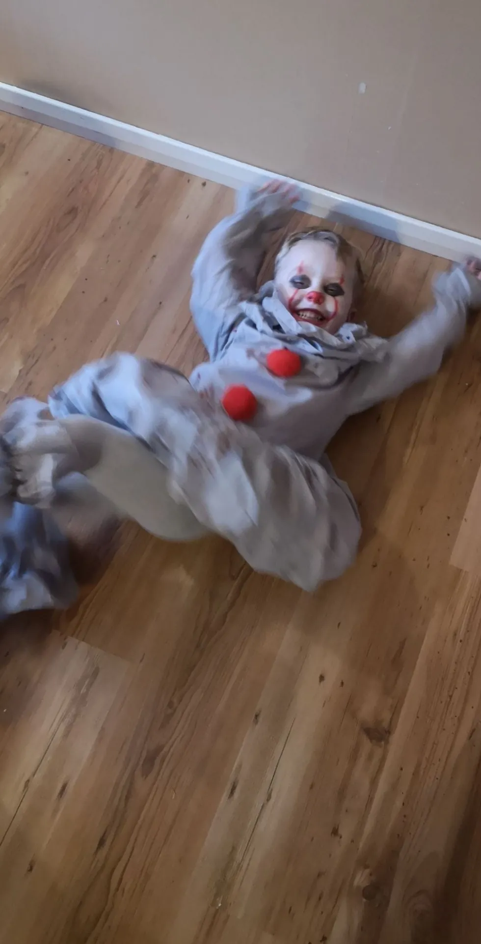 Kauhuklovni Lasten Naamiaisasu