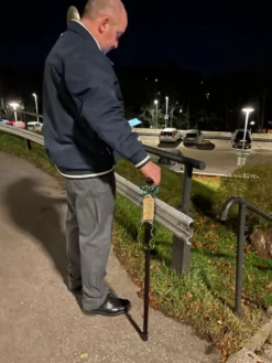Keppi taskumatilla Ja soittokellolla