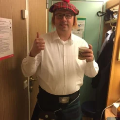 Kiltpipo hiuksilla