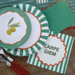 Lautasliinat Carpe Diem