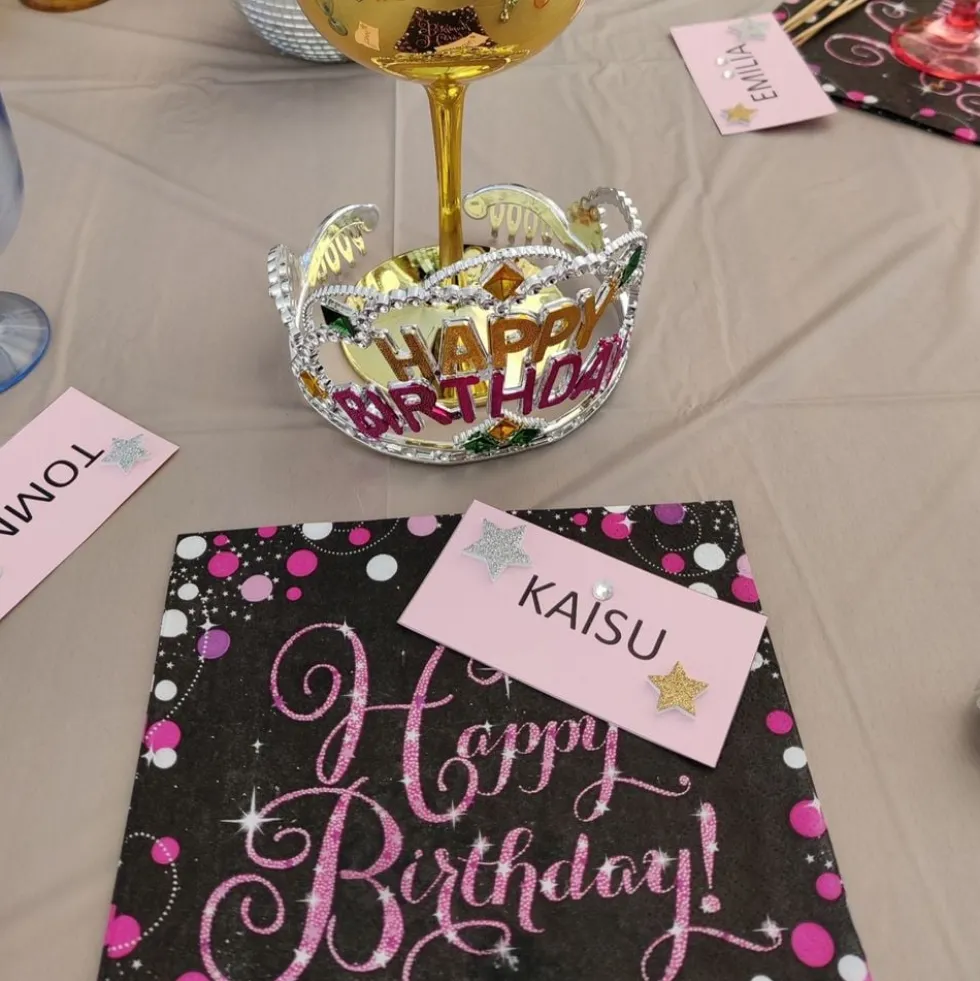 Lautasliinat Happy Birthday Musta/Vaaleanpunainen Kimalle