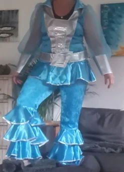 Mama Mia Turkoosi Naamiaisasu