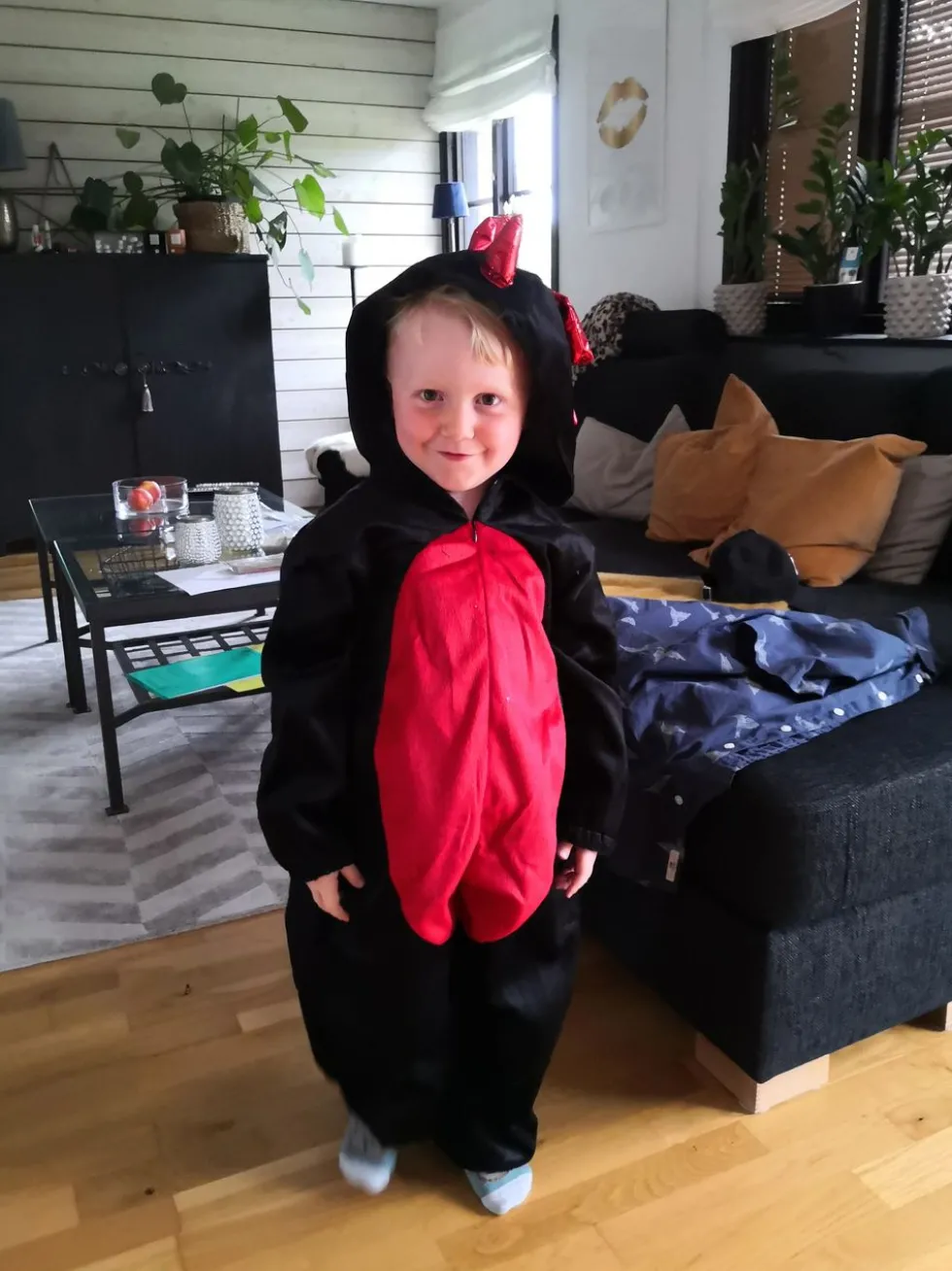 Musta Lohikäärme Lasten Naamiaisasu