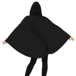 Musta Poncho Halloweenkurpitsa