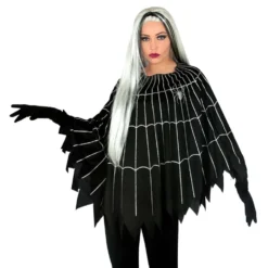 Musta Poncho Hämähäkinverkolla