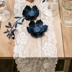 Offwhite Kukkapitsinauha Rullassa