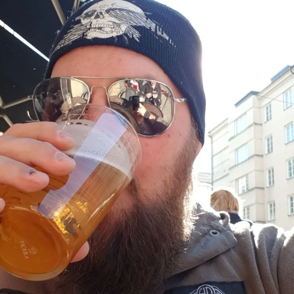 Pilottilasit Peililinsseillä