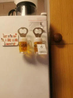 Pullonavaaja Olutlasi Magneetilla