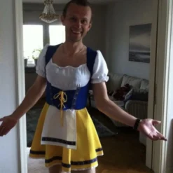 Ruotsityttö Naamiaisasu