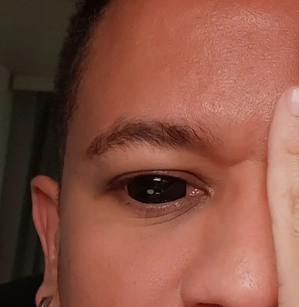 Sclera-linssit Sabretooth
