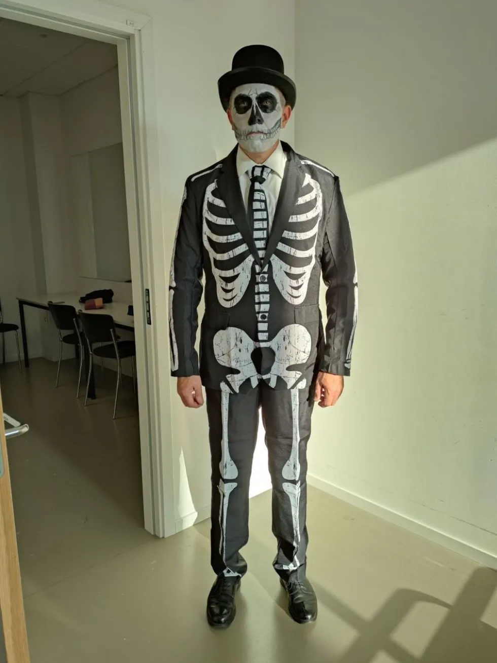 Suitmeister Skeleton Grunge Black Puku