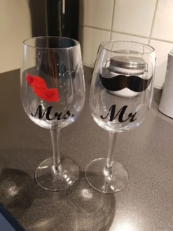 Viinilasi Mr & Mrs